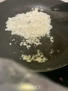 Make Black pepper pork platter step 10