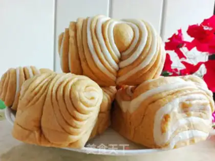 Make Pumpkin double-coloured coconut roll step 8
