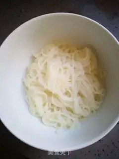 Make Sour spicy rice powder step 2