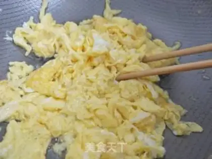 Make Pelican eggs for noodles step 3