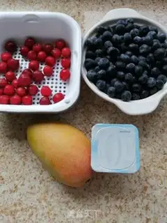 Make Yogurt and fruit step 0