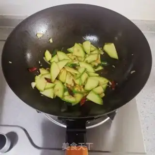 Make Garlic ointment step 5