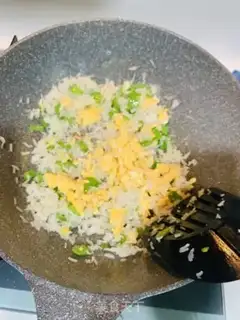 Make Dutch soy rice step 6