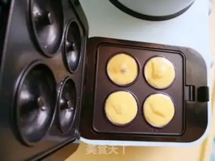 Make The original donut step 4