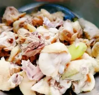 Make Chicken with quail eggs step 4