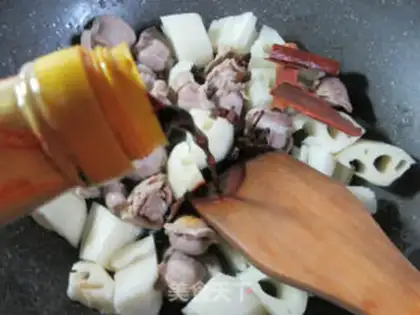 Make The chickens are burning the fruit step 6