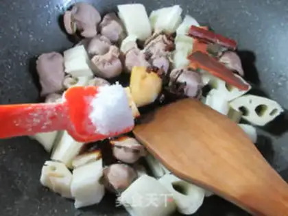Make The chickens are burning the fruit step 8