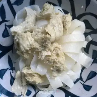Make The cucumbers, the skin step 2