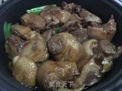 Make A slow beer duck step 1
