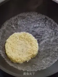 Make Salted yolk noodles step 0