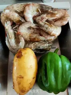 Make Potato pepper shrimp step 0