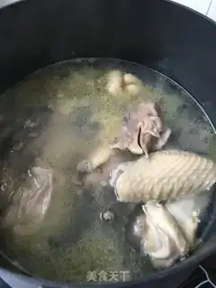 Make Pumpkin, chicken soup step 1