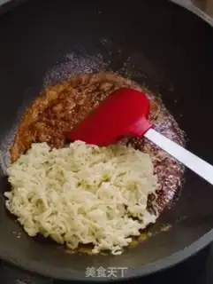 Make Salted yolk noodles step 6