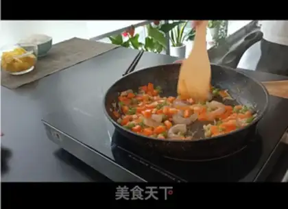 Make Pineapple rice step 6