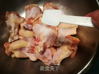 Make The fragrance wings step 2