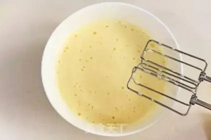 Make Milk waffles step 1
