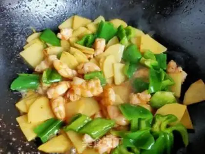 Make Potato pepper shrimp step 14