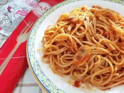Make Tomato sauce pasta step 12