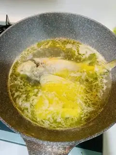 Make Yellow fish noodles step 4