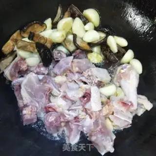 Make Garlic pepper fried chicken step 3