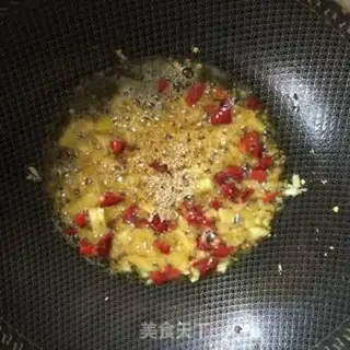 Make Spicy lobster step 2