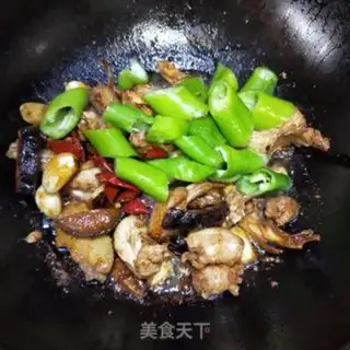 Make Garlic pepper fried chicken step 7