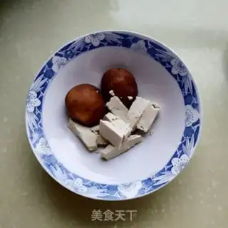 Make Steam mushroom meatballs step 0