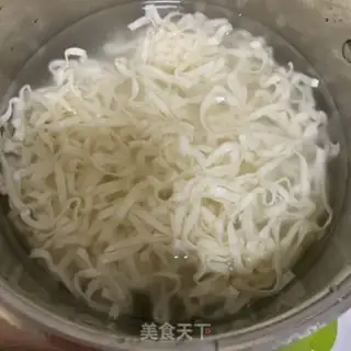 Make Chicken noodle step 0