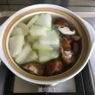 Make A bouquet soup for mushrooms step 4