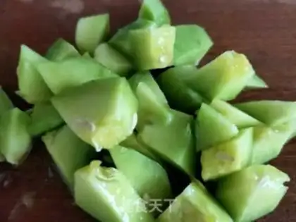 Make Celery cucumber juice step 2
