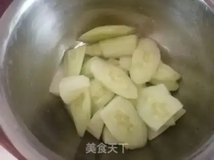 Make Handmade cucumber steam step 1