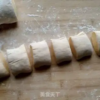 Make Pumpkin buns step 7