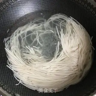 Make A green egg noodles step 5