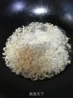Make Shrimp skin and emptiness step 2