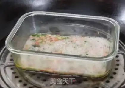 Make Colored eggs step 5