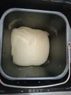 Make Chinese cucumber bread step 3
