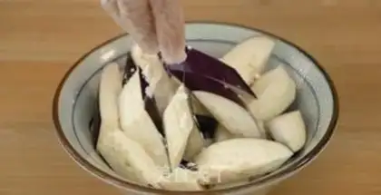 Make Cheese and seafood step 1