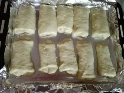 Make Chinese cucumber bread step 7
