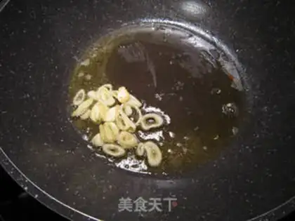 Make Sausage vegetables for pastry step 6