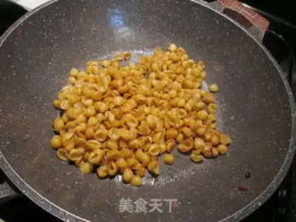 Make Sausage vegetables for pastry step 7