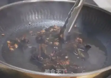 Make Onion noodles step 2