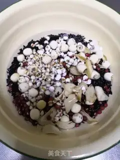 Make Lotus congee step 0