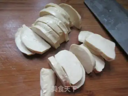 Make Beef sauce and chicken step 1