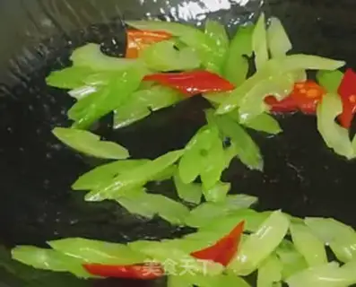 Make Celery fried the abalone step 6