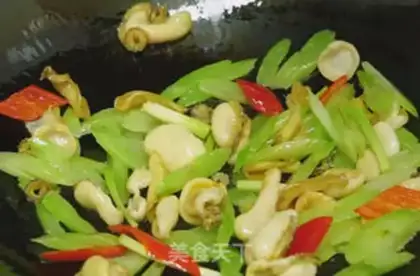 Make Celery fried the abalone step 7