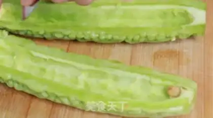 Make Bitter melon pudding step 0