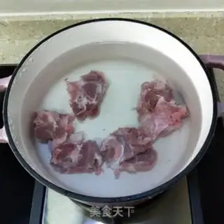 Make Suffering pickle pork soup step 4