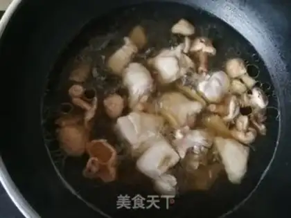 Make Carrot-breed chicken leg soup step 9