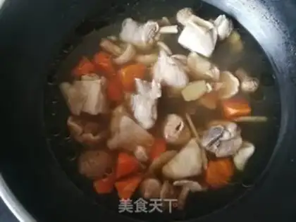 Make Carrot-breed chicken leg soup step 13
