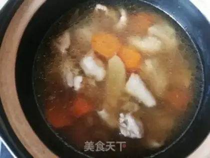 Make Carrot, chicken leg noodles step 0